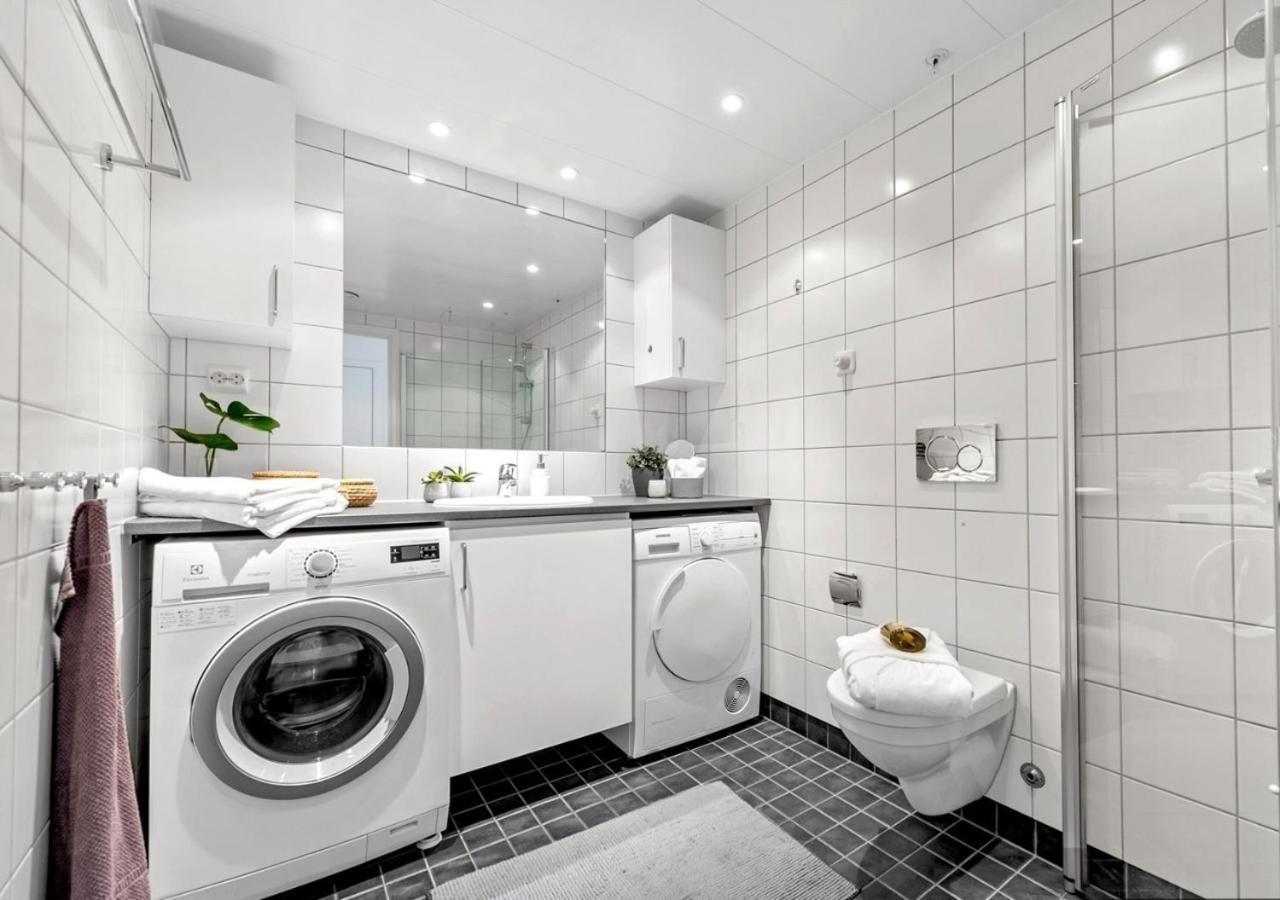 Seaside Apt - 2 Sunny Balconies - Modern - 6 Pax ออสโล ภายนอก รูปภาพ